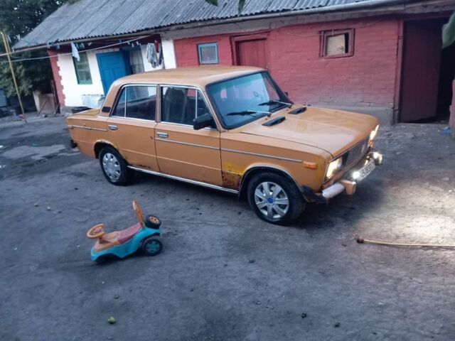 Желтый ВАЗ 2106, объемом двигателя 1.6 л и пробегом 175 тыс. км за 550 $, фото 4 на Automoto.ua
