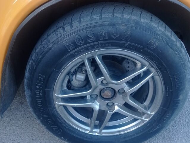 Жовтий ВАЗ 2106, об'ємом двигуна 0 л та пробігом 100 тис. км за 1427 $, фото 11 на Automoto.ua