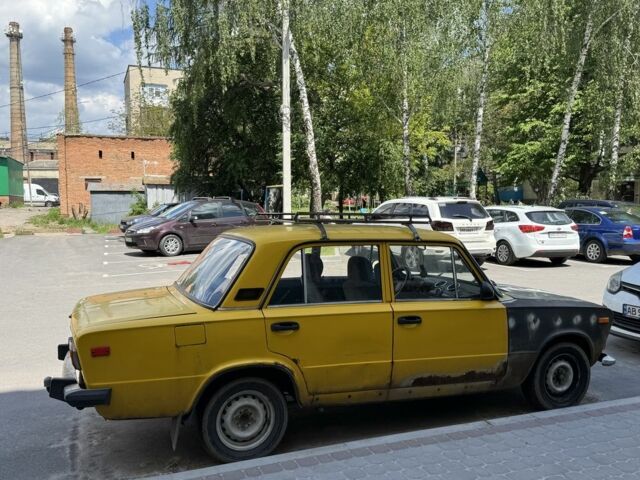 Желтый ВАЗ 2106, объемом двигателя 0 л и пробегом 128 тыс. км за 721 $, фото 2 на Automoto.ua