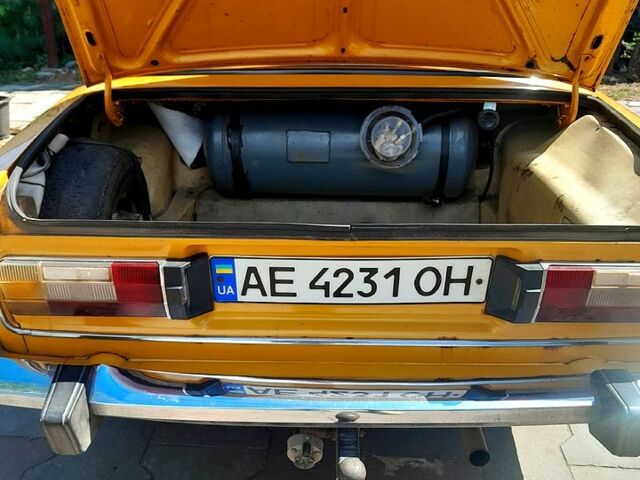 Желтый ВАЗ 2106, объемом двигателя 1.6 л и пробегом 367 тыс. км за 900 $, фото 3 на Automoto.ua