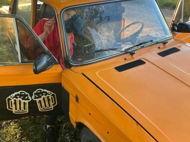 Жовтий ВАЗ 2106, об'ємом двигуна 1.6 л та пробігом 65 тис. км за 155 $, фото 1 на Automoto.ua