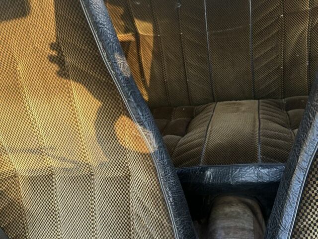 Желтый ВАЗ 2106, объемом двигателя 1.6 л и пробегом 1 тыс. км за 595 $, фото 4 на Automoto.ua