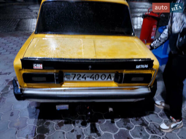 Жовтий ВАЗ 2106, об'ємом двигуна 1.5 л та пробігом 690 тис. км за 450 $, фото 1 на Automoto.ua