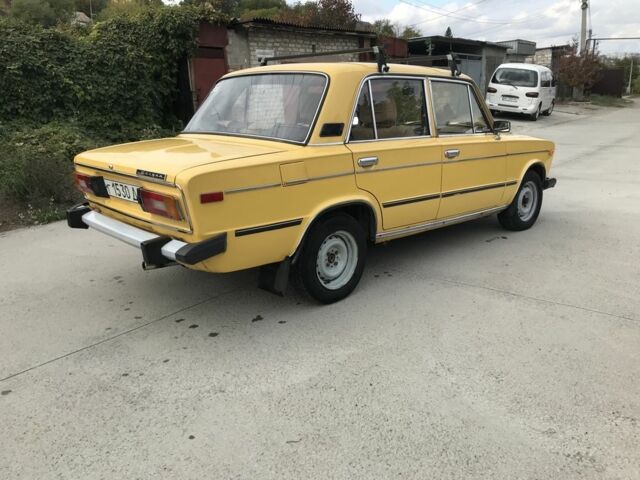 Желтый ВАЗ 2106, объемом двигателя 1.5 л и пробегом 200 тыс. км за 900 $, фото 4 на Automoto.ua