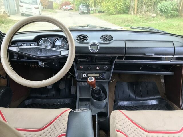 Желтый ВАЗ 2106, объемом двигателя 1.5 л и пробегом 200 тыс. км за 900 $, фото 16 на Automoto.ua