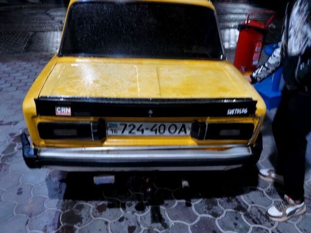 Жовтий ВАЗ 2106, об'ємом двигуна 1.5 л та пробігом 30 тис. км за 450 $, фото 1 на Automoto.ua