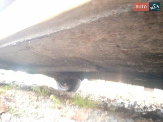 Желтый ВАЗ 2106, объемом двигателя 1.5 л и пробегом 209 тыс. км за 400 $, фото 6 на Automoto.ua