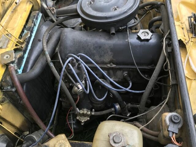 Желтый ВАЗ 2106, объемом двигателя 1.5 л и пробегом 200 тыс. км за 900 $, фото 18 на Automoto.ua