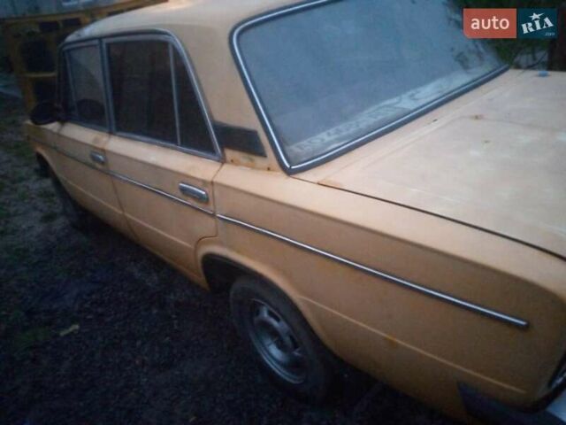 Желтый ВАЗ 2106, объемом двигателя 1.5 л и пробегом 209 тыс. км за 400 $, фото 2 на Automoto.ua