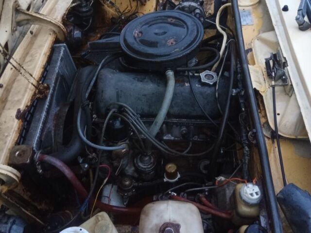 Желтый ВАЗ 2106, объемом двигателя 1.5 л и пробегом 65 тыс. км за 1000 $, фото 6 на Automoto.ua