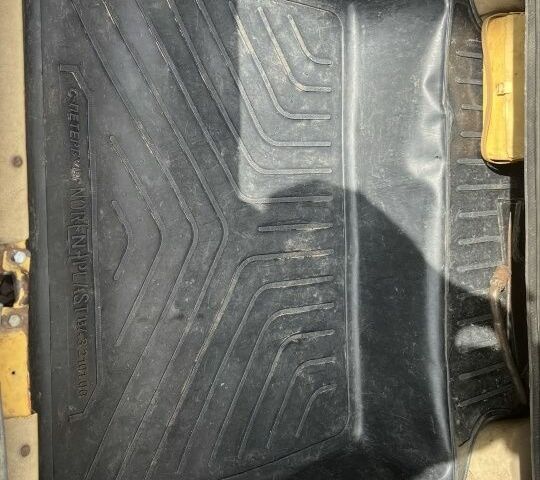 Жовтий ВАЗ 2106, об'ємом двигуна 0 л та пробігом 1 тис. км за 135 $, фото 8 на Automoto.ua