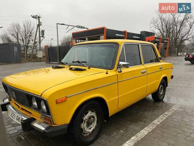 Желтый ВАЗ 2106, объемом двигателя 1.5 л и пробегом 320 тыс. км за 1000 $, фото 1 на Automoto.ua