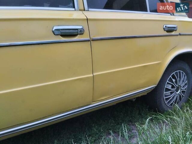 Желтый ВАЗ 2106, объемом двигателя 1.6 л и пробегом 267 тыс. км за 1000 $, фото 3 на Automoto.ua