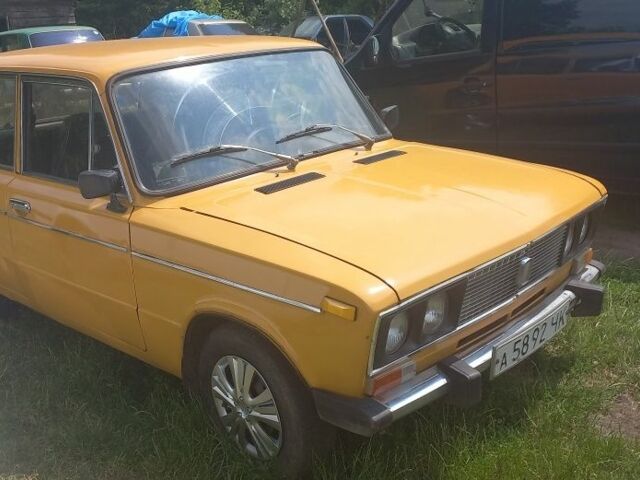 Желтый ВАЗ 2106, объемом двигателя 0 л и пробегом 100 тыс. км за 459 $, фото 2 на Automoto.ua