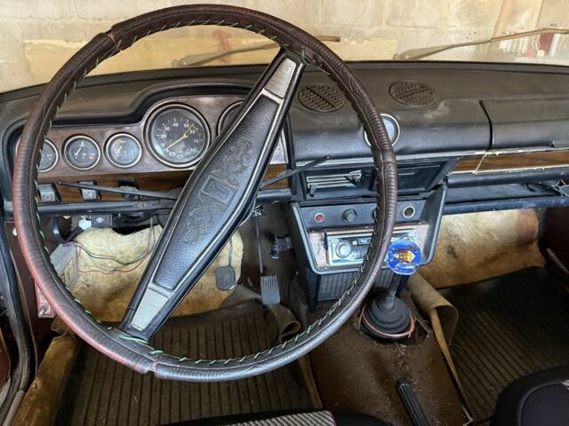 Желтый ВАЗ 2106, объемом двигателя 1.3 л и пробегом 54 тыс. км за 962 $, фото 6 на Automoto.ua