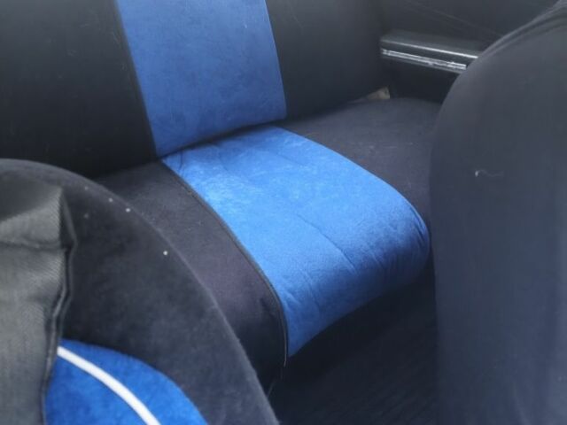 Желтый ВАЗ 2106, объемом двигателя 1.5 л и пробегом 1 тыс. км за 593 $, фото 3 на Automoto.ua