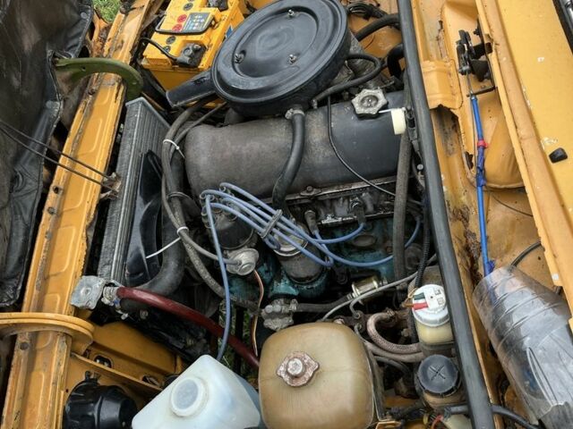 Желтый ВАЗ 2106, объемом двигателя 0 л и пробегом 222 тыс. км за 581 $, фото 6 на Automoto.ua