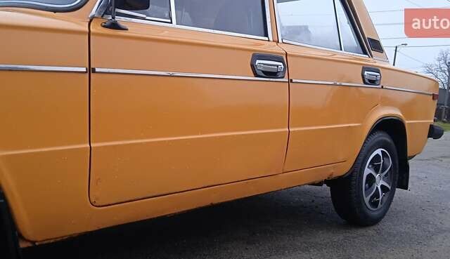 Жовтий ВАЗ 2106, об'ємом двигуна 1.3 л та пробігом 100 тис. км за 1000 $, фото 15 на Automoto.ua