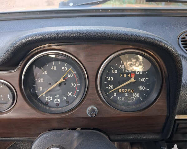 Желтый ВАЗ 2106, объемом двигателя 0 л и пробегом 66 тыс. км за 896 $, фото 7 на Automoto.ua