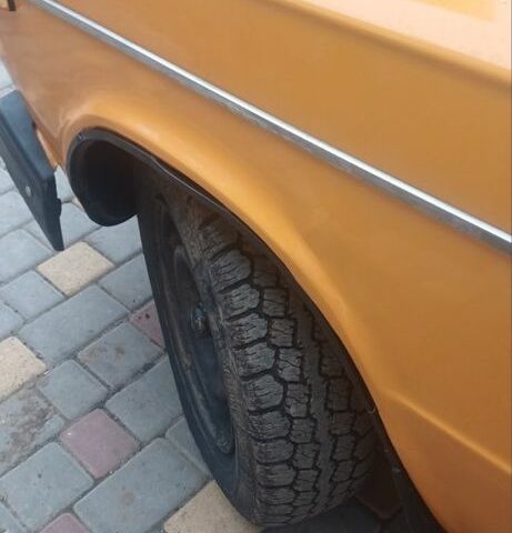 Желтый ВАЗ 2106, объемом двигателя 1.3 л и пробегом 150 тыс. км за 850 $, фото 9 на Automoto.ua