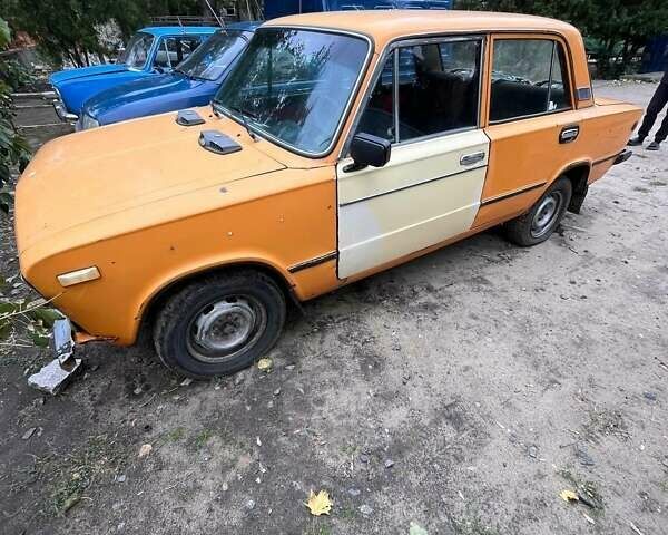 Желтый ВАЗ 2106, объемом двигателя 1.6 л и пробегом 10 тыс. км за 640 $, фото 6 на Automoto.ua