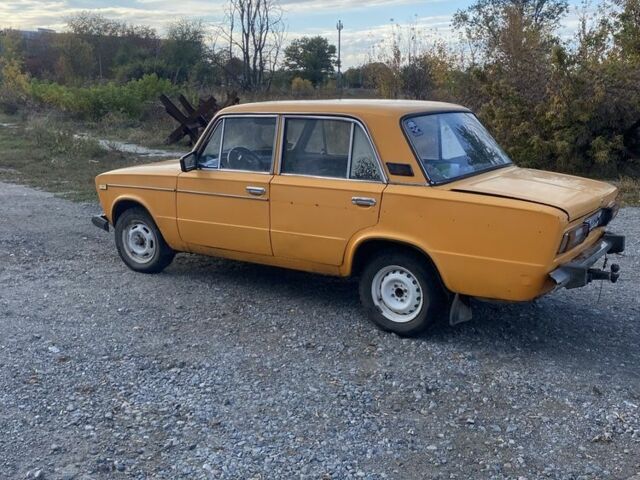 Желтый ВАЗ 2106, объемом двигателя 0 л и пробегом 200 тыс. км за 645 $, фото 4 на Automoto.ua