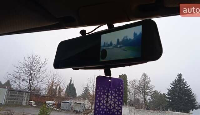 Жовтий ВАЗ 2106, об'ємом двигуна 1.3 л та пробігом 100 тис. км за 1000 $, фото 29 на Automoto.ua