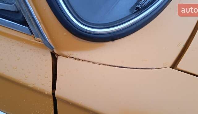 Жовтий ВАЗ 2106, об'ємом двигуна 1.3 л та пробігом 100 тис. км за 1000 $, фото 10 на Automoto.ua