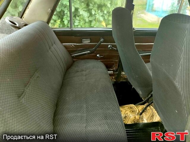 Жовтий ВАЗ 2106, об'ємом двигуна 1.5 л та пробігом 200 тис. км за 800 $, фото 2 на Automoto.ua