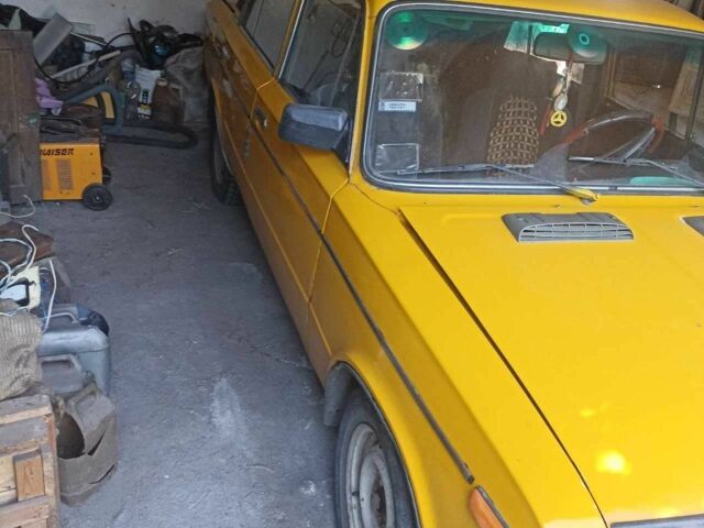 Желтый ВАЗ 2106, объемом двигателя 1.5 л и пробегом 150 тыс. км за 500 $, фото 2 на Automoto.ua