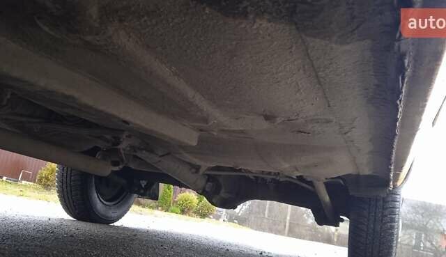 Жовтий ВАЗ 2106, об'ємом двигуна 1.3 л та пробігом 100 тис. км за 1000 $, фото 19 на Automoto.ua