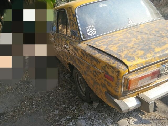 Желтый ВАЗ 2106, объемом двигателя 1.3 л и пробегом 450 тыс. км за 434 $, фото 2 на Automoto.ua