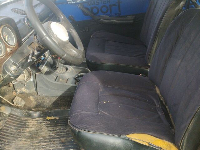 Желтый ВАЗ 2106, объемом двигателя 1.1 л и пробегом 567 тыс. км за 241 $, фото 7 на Automoto.ua