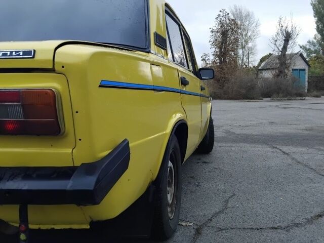 Желтый ВАЗ 2106, объемом двигателя 1.3 л и пробегом 50 тыс. км за 832 $, фото 1 на Automoto.ua