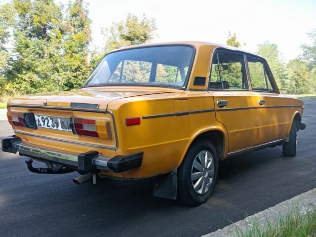 Желтый ВАЗ 2106, объемом двигателя 1 л и пробегом 90 тыс. км за 27000 $, фото 3 на Automoto.ua