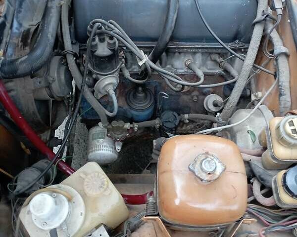 Желтый ВАЗ 2106, объемом двигателя 1.29 л и пробегом 55 тыс. км за 500 $, фото 5 на Automoto.ua