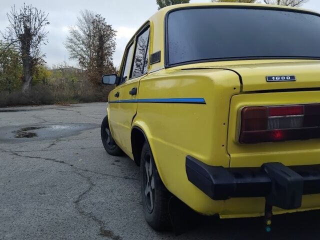 Желтый ВАЗ 2106, объемом двигателя 1.3 л и пробегом 50 тыс. км за 832 $, фото 2 на Automoto.ua