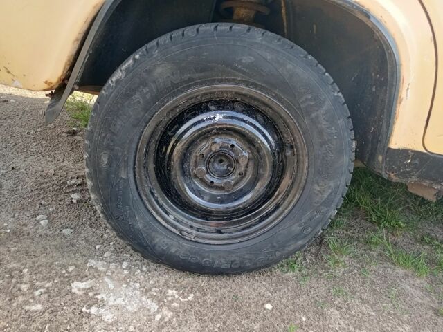 Жовтий ВАЗ 2106, об'ємом двигуна 1.3 л та пробігом 1 тис. км за 291 $, фото 13 на Automoto.ua