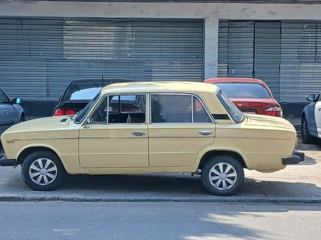 Желтый ВАЗ 2106, объемом двигателя 1.5 л и пробегом 2 тыс. км за 529 $, фото 2 на Automoto.ua