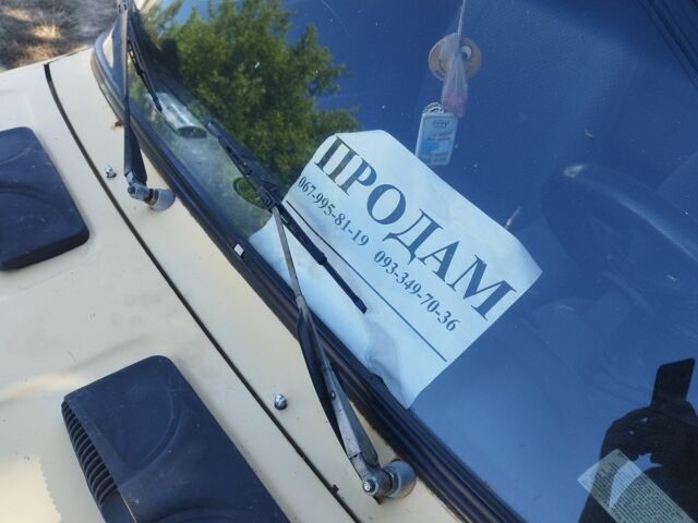 Жовтий ВАЗ 2106, об'ємом двигуна 1 л та пробігом 80 тис. км за 571 $, фото 1 на Automoto.ua