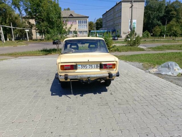Желтый ВАЗ 2106, объемом двигателя 1.3 л и пробегом 111 тыс. км за 900 $, фото 1 на Automoto.ua