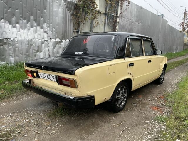 Желтый ВАЗ 2106, объемом двигателя 1.6 л и пробегом 333 тыс. км за 420 $, фото 2 на Automoto.ua