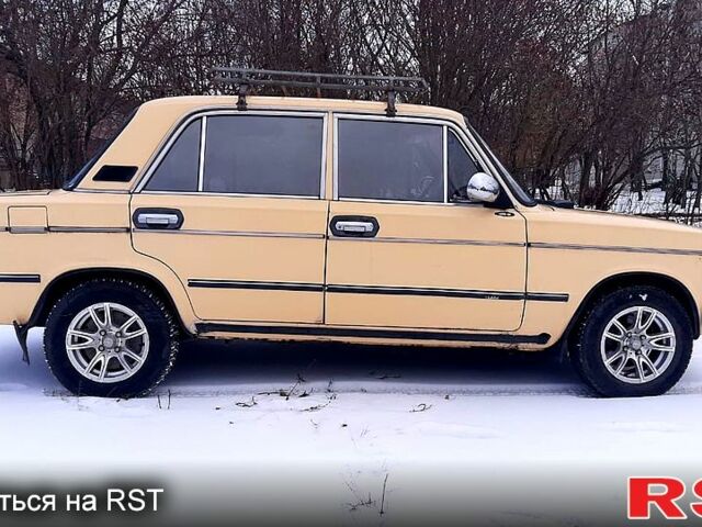 Желтый ВАЗ 2106, объемом двигателя 1.3 л и пробегом 0 тыс. км за 710 $, фото 3 на Automoto.ua