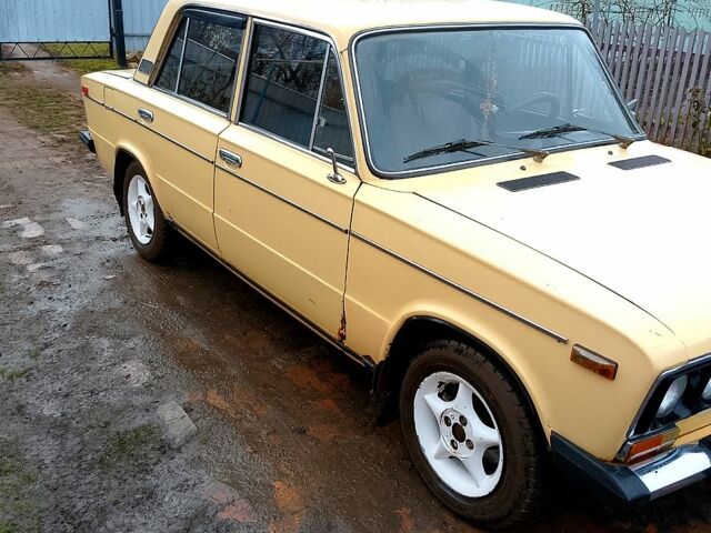 Желтый ВАЗ 2106, объемом двигателя 13 л и пробегом 0 тыс. км за 850 $, фото 2 на Automoto.ua