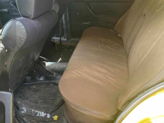 Жовтий ВАЗ 2106, об'ємом двигуна 1.3 л та пробігом 2 тис. км за 600 $, фото 6 на Automoto.ua