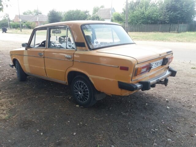 Желтый ВАЗ 2106, объемом двигателя 1.3 л и пробегом 35 тыс. км за 406 $, фото 3 на Automoto.ua