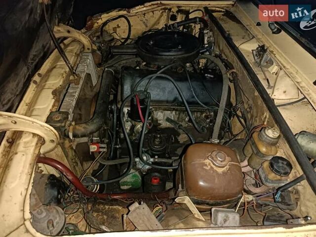 Желтый ВАЗ 2106, объемом двигателя 1.3 л и пробегом 53 тыс. км за 266 $, фото 11 на Automoto.ua