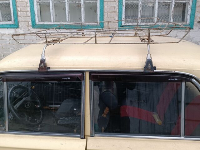 Желтый ВАЗ 2106, объемом двигателя 1.5 л и пробегом 67 тыс. км за 621 $, фото 5 на Automoto.ua