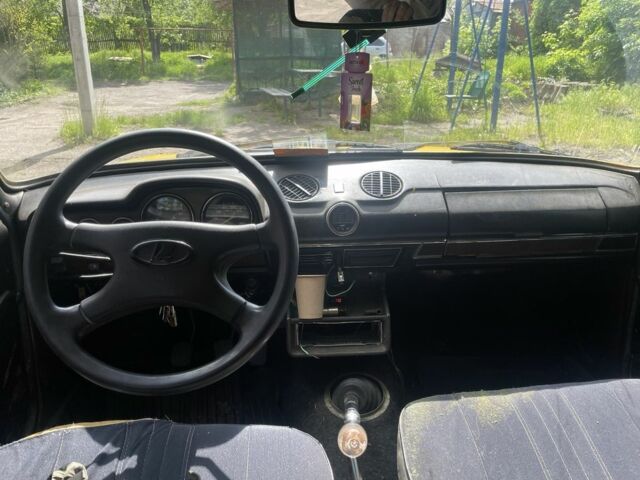 Жовтий ВАЗ 2106, об'ємом двигуна 1.3 л та пробігом 2 тис. км за 600 $, фото 5 на Automoto.ua