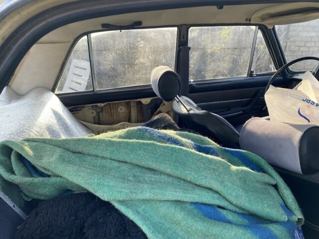 Желтый ВАЗ 2106, объемом двигателя 1.5 л и пробегом 3 тыс. км за 357 $, фото 13 на Automoto.ua